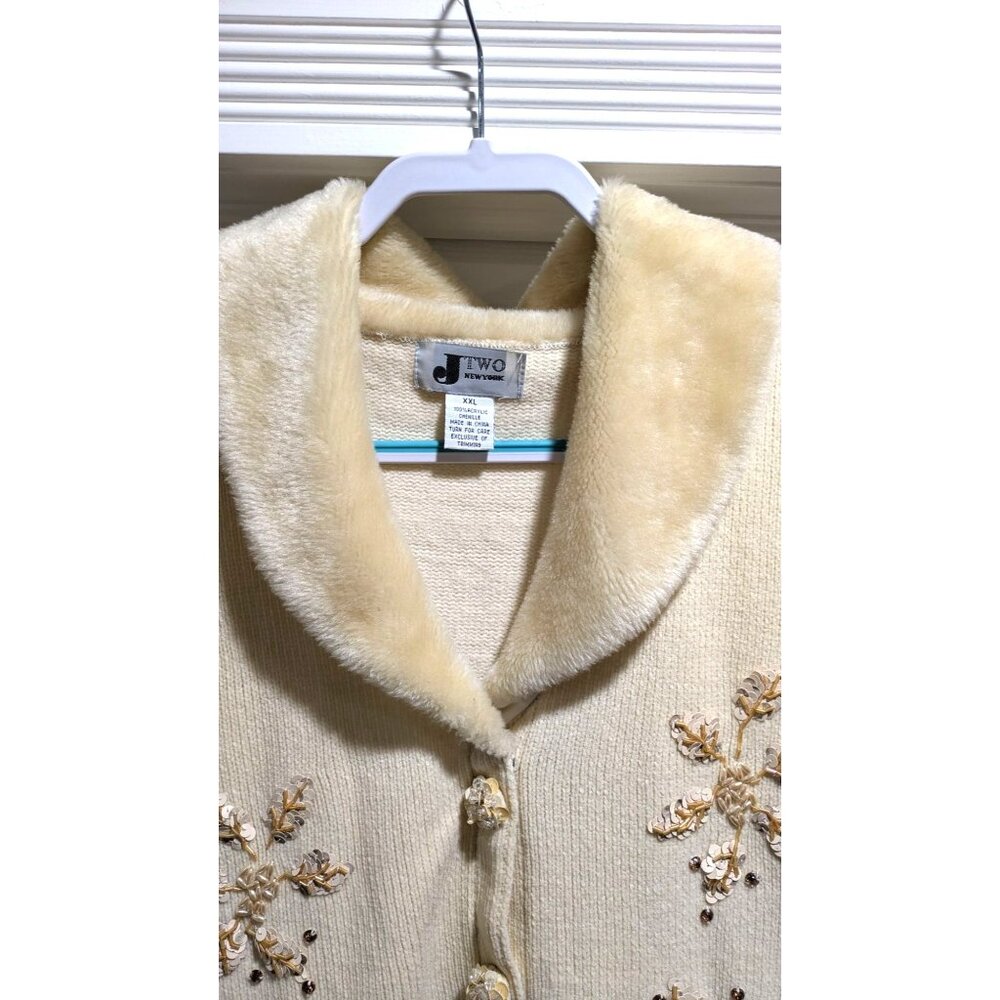 VTG J Two New York Womens Cardigan XXL Cream Faux Fur Collar Sequins Snowflakes - Picture 9 of 13